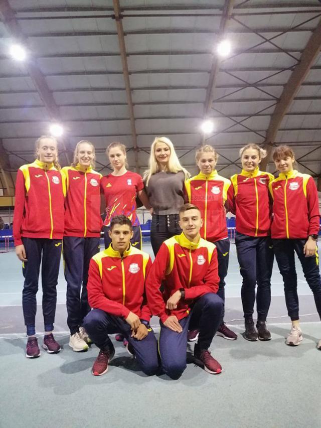 Atleţii câmpulungeni, alături de antrenoarea Erzilia Ţîmpău
