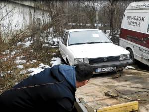 Ridicarea mașinilor abandonate în municipiul Suceava 4
