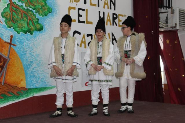 Unirea Principatelor Române, marcată la Liceul Tehnologic “Ştefan cel Mare” din Cajvana