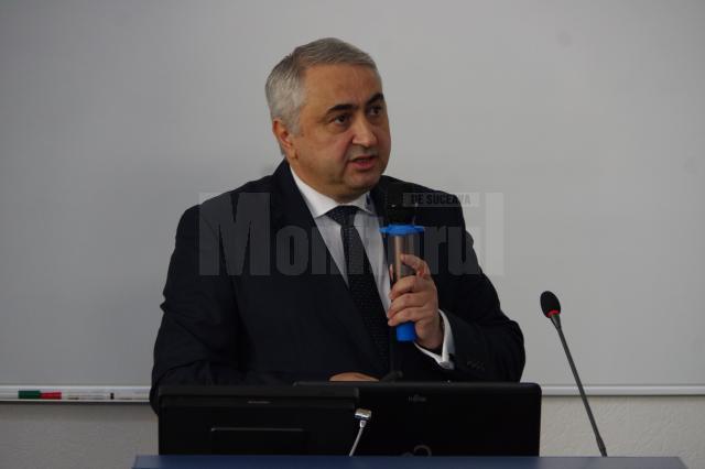 Prof. univ. dr. ing. Valentin Popa a obţinut un nou mandat la conducerea Universităţii „Ştefan cel Mare” Suceava