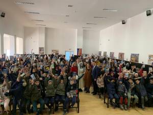 Donație de peste 2000 de cărți în satele din județul Suceava
