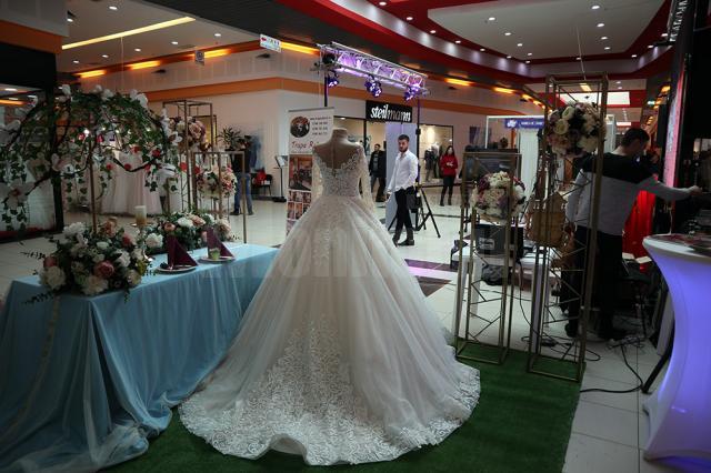 Surprize spectaculoase pentru viitorii miri, la târgul de nunţi Trend Mariaj