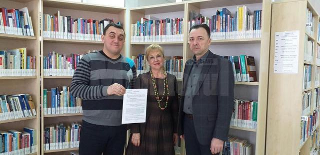 Biblioteca Bucovinei şi Biblioteca Universităţii „Ştefan cel Mare” au semnat primul protocol de colaborare cu Societatea Bibliotecarilor Bucovineni din Cernăuţi