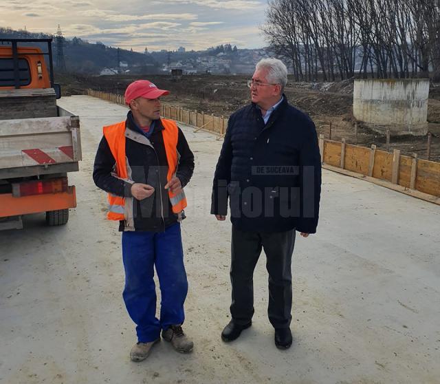 Noul pod peste apa Sucevei va fi inaugurat la 1 Mai