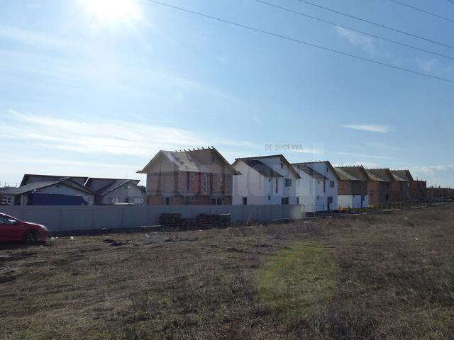 Noul lot de case care se ridică în zonă