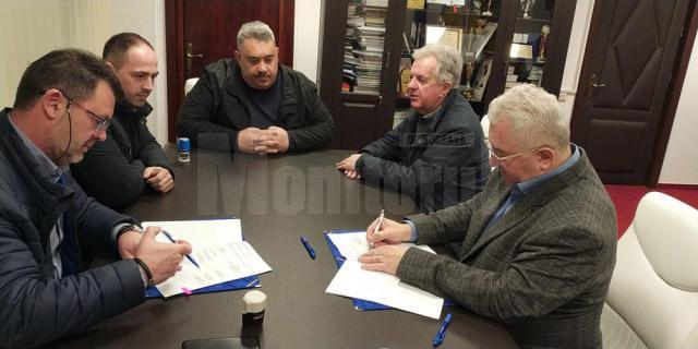 Contract de 20.000.000 lei fără TVA pentru reparații și întreținere străzi în Suceava, semnat ieri