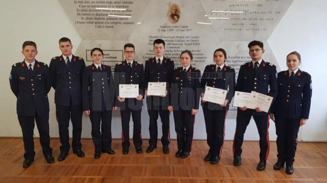 Rezultate bune pentru patru elevi militari în cadrul Concursului  „Octav Onicescu” de la Breaza Foto: Laurențiu Sbiera