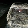 Un autoturism a ars în întregime în urma unui scurtcircuit
