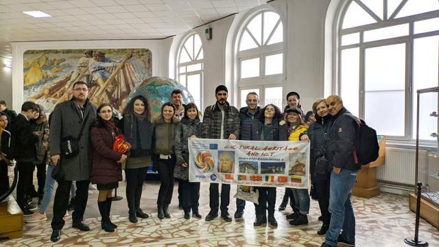 Şcoala Gimnazială „Ion Irimescu” din Fălticeni promovează turismul şi tradiţiile sucevene peste hotare