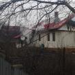 Două incendii au distrus locuințele unor familii din Fundu Moldovei și Bădeuți