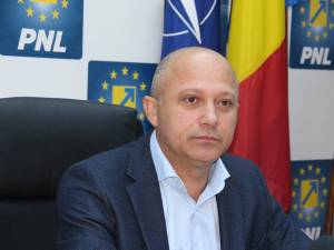 Senatorul PNL de Suceava Constantin Daniel Cadariu