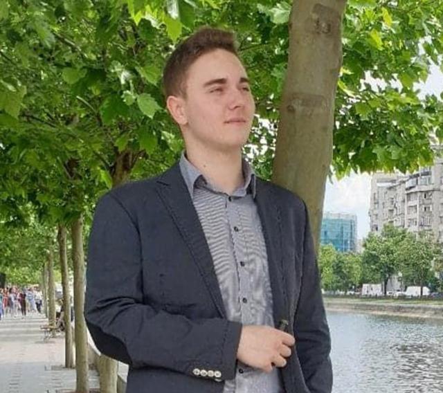 Ștefan Tomșa, student în Anglia: „Universitatea la care studiez a optat pentru cursuri online”
