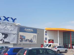 Shopping City Suceava își limitează temporar activitatea