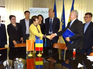 Conducerea orașului înfrățit din China, care a fost la Suceava, va trimite o donație de echipamente medicale