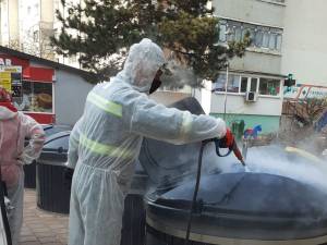 Acțiunile de dezinfecție pentru stoparea răspândirii COVID-19 au fost intensificate în Suceava