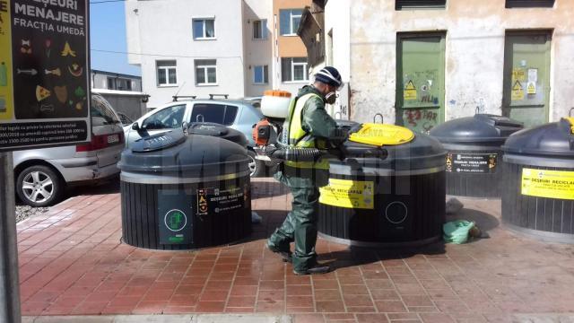 Dezinfecții între blocuri, pe casa scării și aparate de dezinfecție montate la intrări, în municipiul Suceava