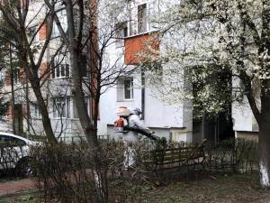 Acțiuni de dezinfecție în aproape 2000 de scări de bloc din Suceava, începând de astăzi