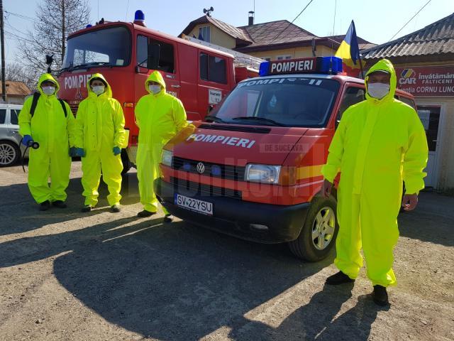 Combinezoane pentru cei care desfăşoară activităţi de interes public