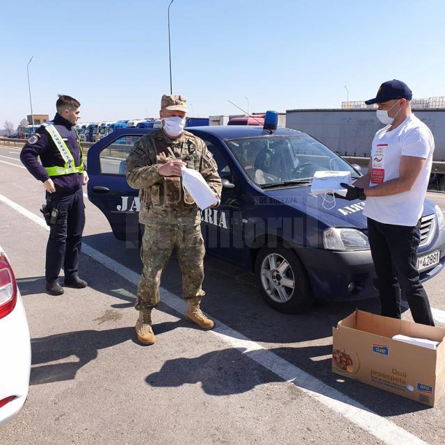 Zilnic, masă de prânz pentru polițiști, jandarmi și militari, de la Fundația Umanitară Nord 2001/Sânge pentru România