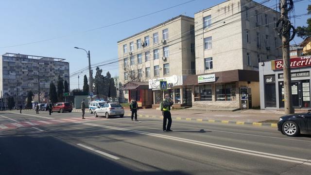 Polițiștii locali, prezenți în teren, în echipe mixte, la verificarea celor aflați în trafic