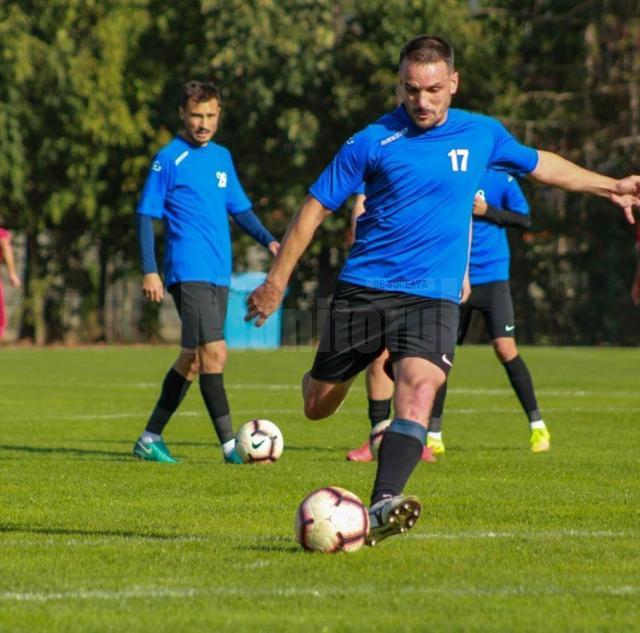 Iulian Ionesi speră ca vremurile în care zburda pe terenul de fotbal să revină cât mai curând