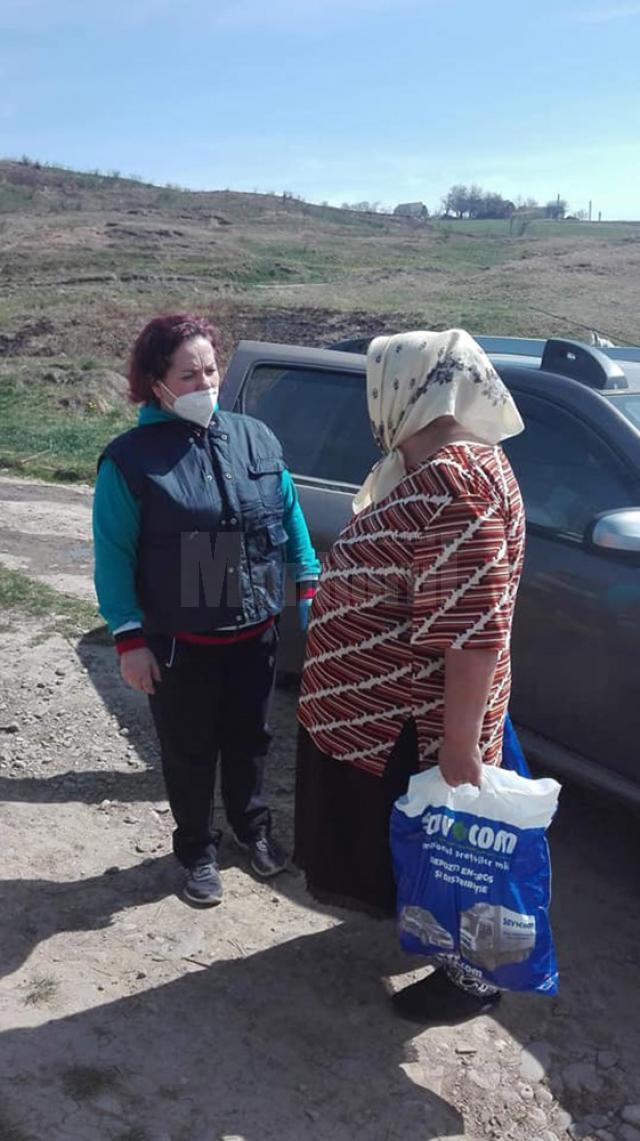 Bătrânii și familiile nevoiașe din Berchișești au primit alimente și măști de protecție din partea primăriei