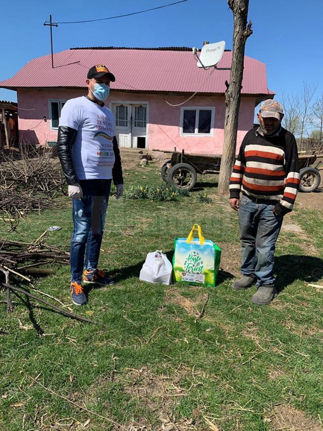 Pachete de Paște pentru bătrâni, veterani de război și familii nevoiașe, distribuite de Fundația Nord 2001