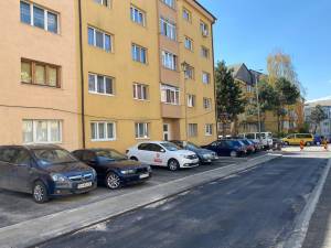 113 noi locuri de parcare pe strada Rândunicii din municipiul Suceava