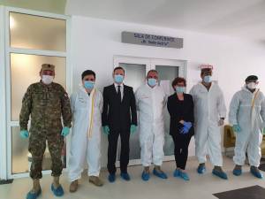 Prefectul de Suceava mulțumește public medicilor militari care au gestionat Spitalul Suceava