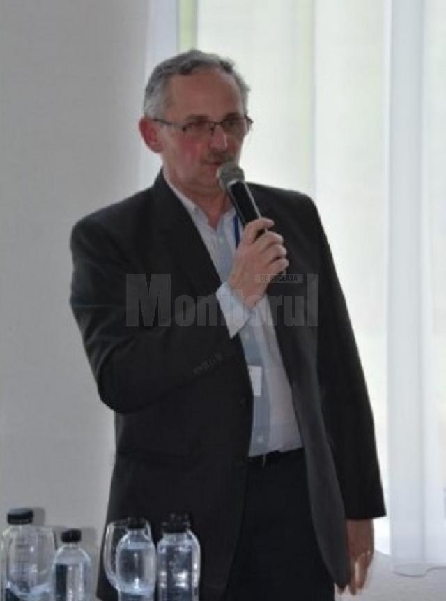 Managerul Spitalului Câmpulung Moldovenesc, dr. Adrian Cosinchi