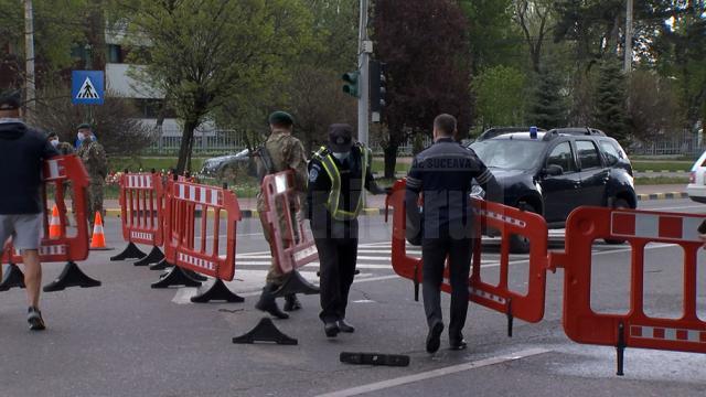 Restricțiile de circulație prin fața Spitalului Județean Suceava au fost ridicate parțial