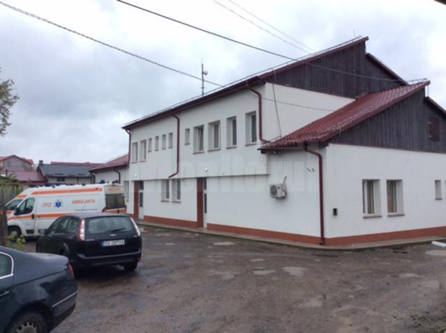 Condiții mai bune pentru salvatori: sediul Serviciului de Ambulanță Rădăuți, renovat cu sprijinul EGGER