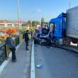 Două persoane rănite, după ce autoturismul în care se aflau s-a ciocnit de un tir