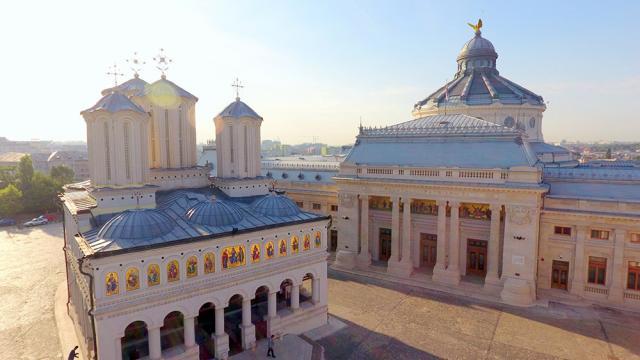 Un nou ajutor financiar și material oferit de Patriarhia Română înainte de ridicarea „stării de urgență”