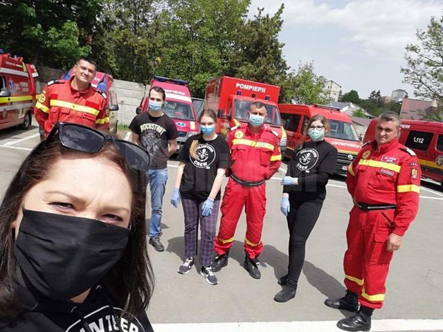 Asociația „Beard Brothers” sprijină personalul medical din prima linie, prin campania „We Stand Together”