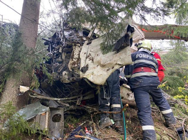 Șoferul care a murit după ce s-a răsturnat cu cisterna încărcată cu lapte avea suspendat dreptul de conducere