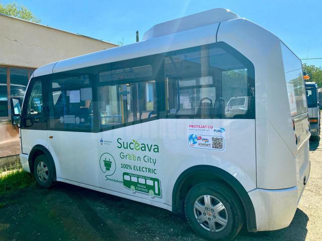 Cinci autobuze electrice din parcul auto al TPL Suceava, echipate cu folie antimicrobiană