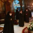 În seara zilei de 20 mai ÎPS Pimen a fost depus la Catedrala Arhiepiscopală din Suceava