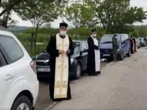 Pelerinaj la sicriul Părintelui Arhiepiscop Pimen, depus în Catedrala Arhiepiscopală din cadrul Mănăstirii ”Sf. Ioan cel Nou” din Suceava