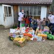 Fundația Umanitară Nord 2001/ Sânge pentru România, prima care a întins o mână de ajutor familiei din Râșca, cu 10 copii, care și-a pierdut toate bunurile într-un incendiu