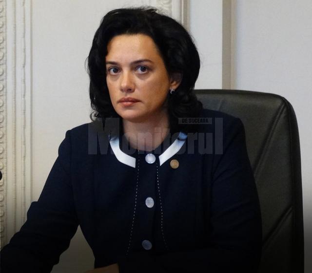 Deputatul PNL de Suceava Angelica Fădor