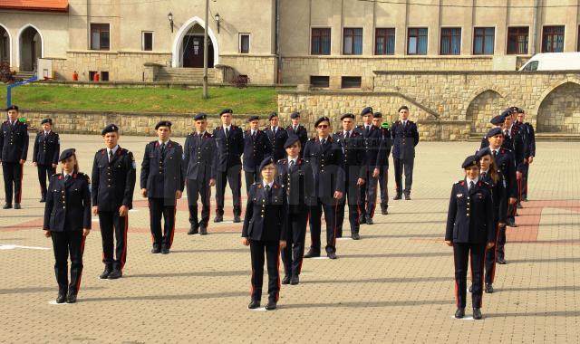 Festivitate de absolvire la Colegiul Naţional Militar „Ştefan cel Mare” din Câmpulung Moldovenesc