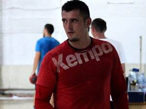 Viacheslav Sadovyi este cel de-al optulea jucator transferat de CSU Suceava în aceasdtă vară. Foto sport.bacaul.ro