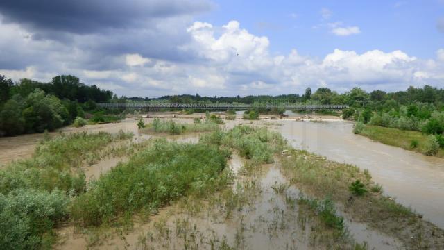 Râul Suceava este vizat de codul roșu de inundații emis de  Institutul Național de Hidrologie și Gospodărire a Apelor 3