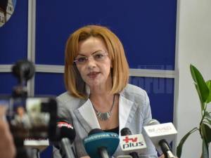 Mirela Adomnicăi, directorul AJOFM Suceava