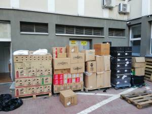 1.400 de kg de echipamente de protecție și materiale dezinfectante, donate Spitalului Județean Suceava
