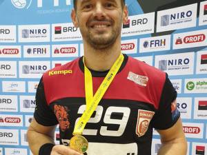 Răzvan Gavriloaia va juca cu Dinamo în grupele Cupei EHF. Foto libertatea.ro