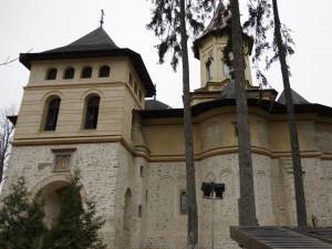 Parohia Bisericii "Sf. Gheorghe" - Mirauți a primit 50.000 de lei de la bugetul local al Sucevei