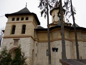 Parohia Bisericii Sf. Gheorghe - Mirauți a primit 50.000 de lei de la bugetul local al Sucevei