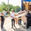 Voluntarii Asociației Tinerilor Ortodocși Suceveni continuă să ajute o familie greu încercată din Brăești – Botoșani